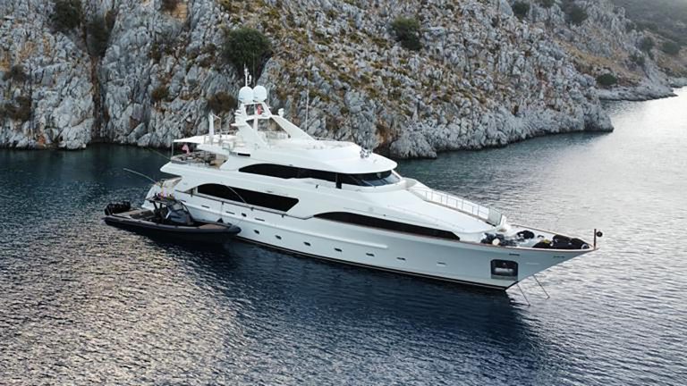 ## Westport 112: A Timeless Classic The Westport 112 is a renowned luxury yacht that has set the standard for American-built superyachts. This 112-foot vessel offers a spacious and luxurious living environment, perfect for both cruising and entertaining. **Key Features of the Westport 112:** * **Spacious Interiors:** The Westport 112 boasts spacious interiors, featuring a well-appointed galley, comfortable cabins, and a luxurious salon. * **Powerful Performance:** Equipped with twin engines, the 112 delivers impressive speed and acceleration. * **Advanced Technology:** The yacht is equipped with the latest technology, including advanced navigation systems, entertainment systems, and climate control. * **Customizable Layouts:** Westport offers a high degree of customization, allowing owners to tailor their yacht to their specific needs and preferences. * **Timeless Design:** The Westport 112's classic design and high-quality craftsmanship ensure that it remains timeless and elegant. The Westport 112 is a true masterpiece of naval architecture and design. Its combination of style, performance, and comfort makes it a popular choice among yacht enthusiasts. [Image of Westport 112 yacht] Would you like to know more about the Westport 112 or other Westport models?